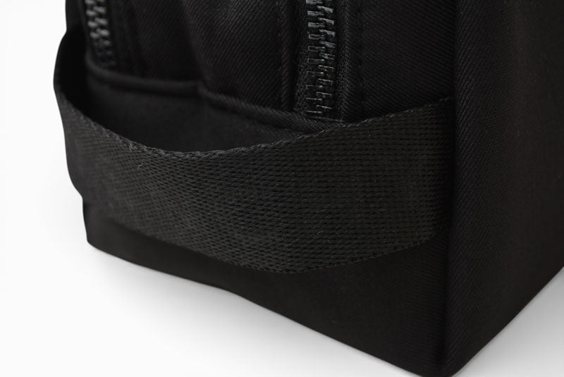 ジバンシー/ジバンシィ ポーチ/トラベルポーチ GIVENCHY 小物入れ ブラック メンズ/レディース【中古】