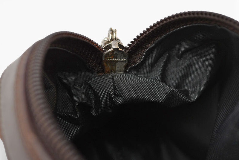 フェラガモ コスメポーチ/トラベルポーチ Salvatore Ferragamo ナイロン/レザー ダークブラウン HE22 6638【中古】