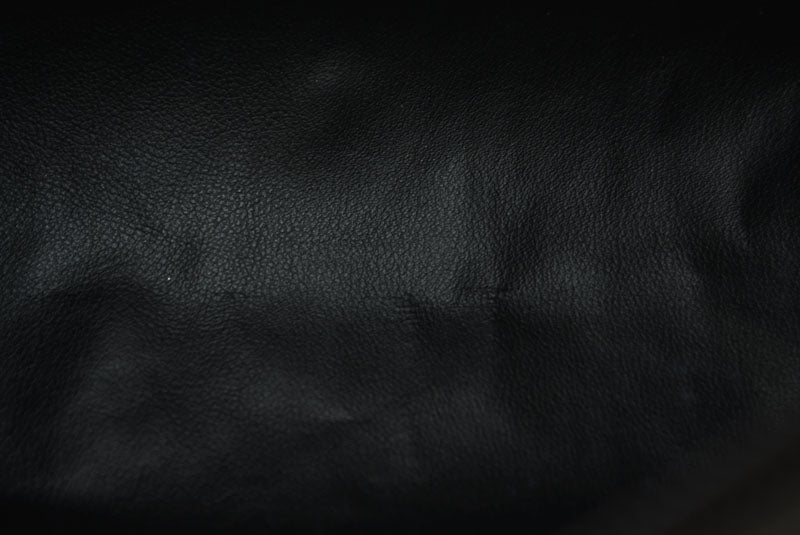 フェンディ コスメポーチ/トラベルポーチ FENDI ズッキーノ ブラック 7N0038 メンズ/レディース【中古】