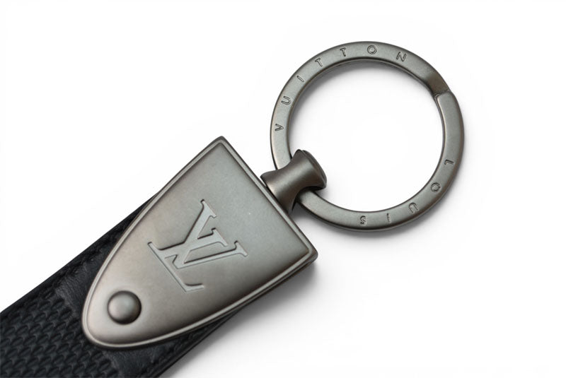 ルイヴィトン キーリング/キーホルダー/チャーム LOUIS VUITTON ダミエ・アンフィニ ポルトクレ・ドラゴンヌ M65051 メンズ【中古】