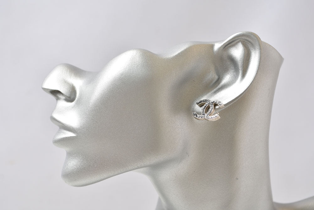 シャネル ピアス CHANEL アクセサリー CC/ロゴ ココマーク シルバー/ブラックメタリック 12C【中古】