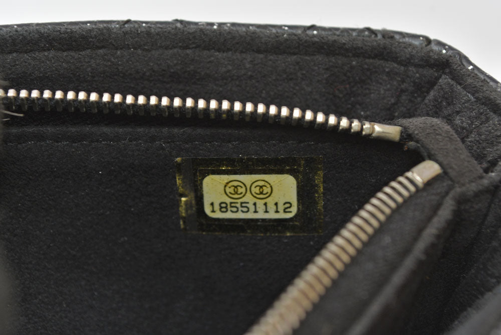 シャネル ポーチ/カードケース/コインケース CHANEL レザー ブラック【中古】