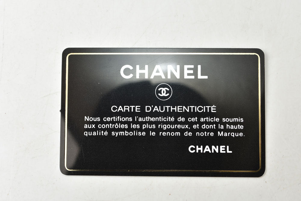 シャネル チェーンショルダーバッグ CHANEL AP2450 ポシェット シャネル19 AP2450 チェーンクラッチ ブラック レディース 【中古】