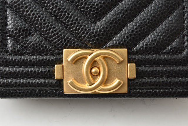 シャネル ベルトバッグ/コインケース/チェーンポーチ CHANEL ボーイシャネル ブラック/ゴールド金具 AP2709 B07913 94305