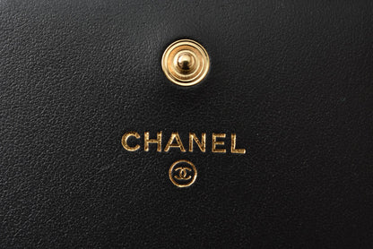 シャネル ベルトバッグ/コインケース/チェーンポーチ CHANEL ボーイシャネル ブラック/ゴールド金具 AP2709 B07913 94305