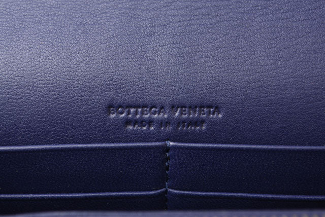 ボッテガヴェネタ 長財布/チェーンウォレット/クラッチバッグ/スマホ収納 BOTTEGA VENETA イントレチャート ブルーアトランティコ