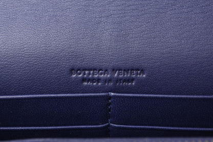 ボッテガヴェネタ 長財布/チェーンウォレット/クラッチバッグ/スマホ収納 BOTTEGA VENETA イントレチャート ブルーアトランティコ