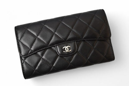 シャネル 財布 三つ折り CHANEL 財布 A31506 タイムレスクラシック マトラッセ/キャビアスキン ブラック【中古】