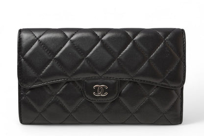 シャネル 財布 三つ折り CHANEL 財布 A31506 タイムレスクラシック マトラッセ/キャビアスキン ブラック【中古】