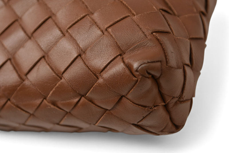 ボッテガヴェネタ ショルダーバッグ/メッセンジャーバッグ BOTTEGA VENETA クロスボディ イントレチャートVN ブラウン 161623【中古】