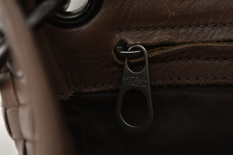 ボッテガヴェネタ ショルダーバッグ/メッセンジャーバッグ BOTTEGA VENETA クロスボディ イントレチャートVN ライトブラウン 172726【中古】