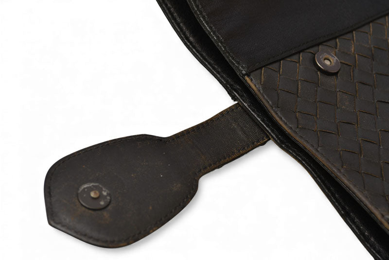 ボッテガヴェネタ ショルダーバッグ/メッセンジャーバッグ BOTTEGA VENETA クロスボディ イントレチャートVN ブラック/グレー 【中古】