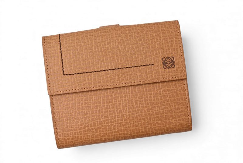 ロエベ 財布 LOEWE 三つ折り財布 アナグラム トリフォルド キャラメル【中古】