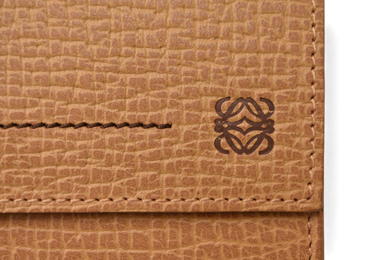 ロエベ 財布 LOEWE 三つ折り財布 アナグラム トリフォルド キャラメル【中古】