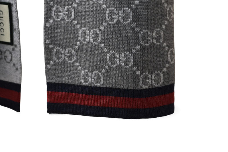 グッチ マフラー GUCCI ウインタースカーフ ウール100% GG柄/ライトグレー 325806 3G206 1263【中古】