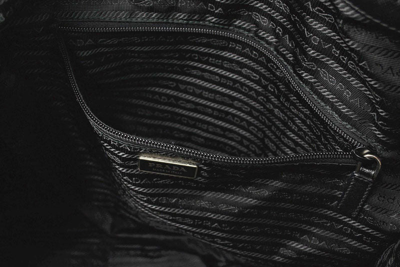 プラダ ショルダーバッグ PRADA ボストンバッグ/旅行カバン トラベル 2VC796 ブラック メンズ/レディース【中古】