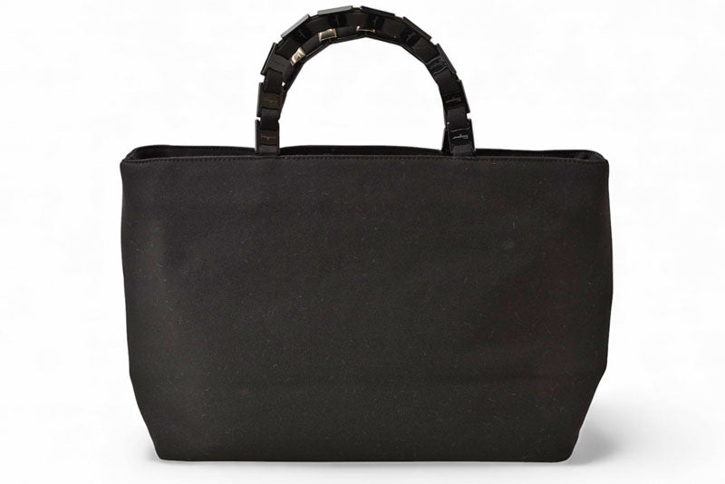 フェラガモ トートバッグ/ショルダーバッグ Salvatore Ferragamo ヴァラチェーン ブラック AU-21 0186【中古】