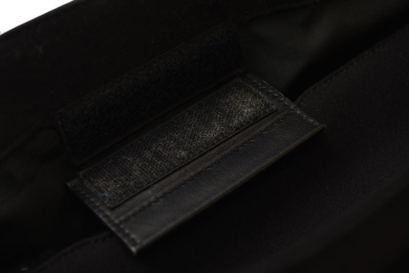 フェラガモ トートバッグ/ショルダーバッグ Salvatore Ferragamo ヴァラチェーン ブラック AU-21 0186【中古】