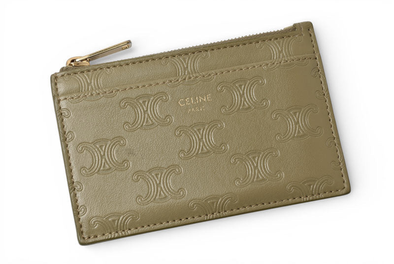 セリーヌ コインケース/カードホルダー CELINE ジップ付カードホルダー/トリオンフ エンボス オリーブ 10F993BFU.31OV【中古】