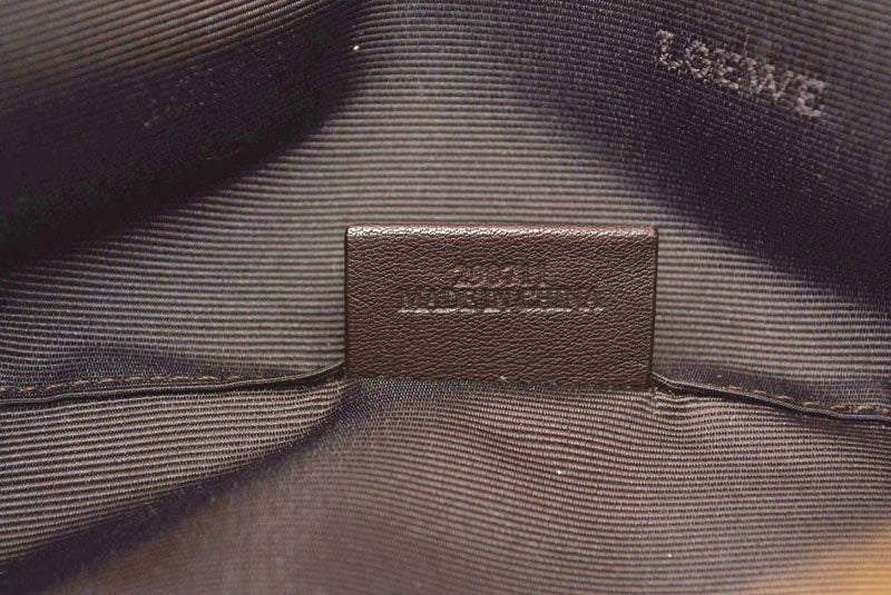 ロエベ コスメポーチ/化粧ポーチ LOEWE ポーチ レザー アナグラム ライトピンク【中古】
