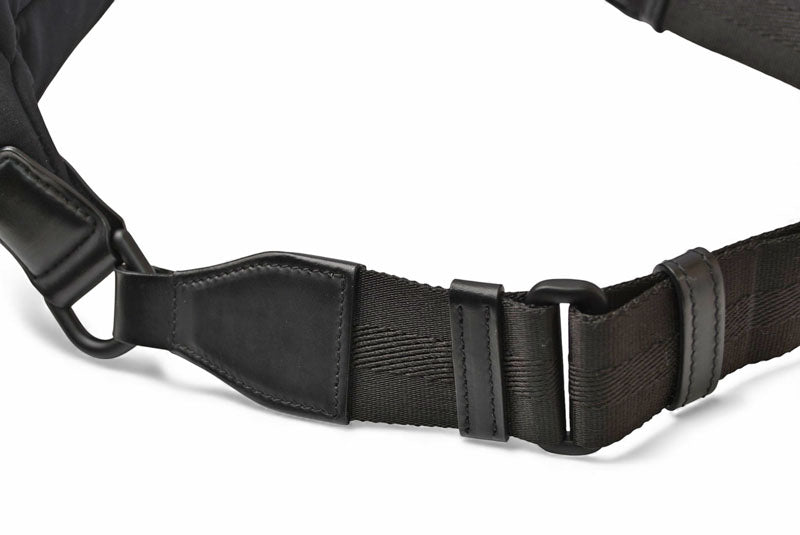 ドルチェアンドガッバーナ バッグ/ボディバッグ DOLCE&GABBANA テクニコ ネオプレン ブラック BM1760 メンズ/レディース【中古】