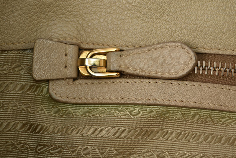 プラダ トートバッグ/ショルダーバッグ 2way PRADA VIT DAINO/鹿革 A4対応 バッグ ベージュ ストラップ付【中古】
