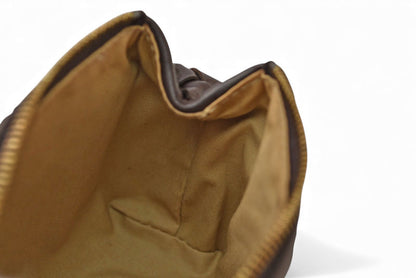 ボッテガヴェネタ コスメポーチ/トラベルポーチ BOTTEGA VENETA イントレチャート ナッパ ダークブラウン 164818 V0010 2040【中古】