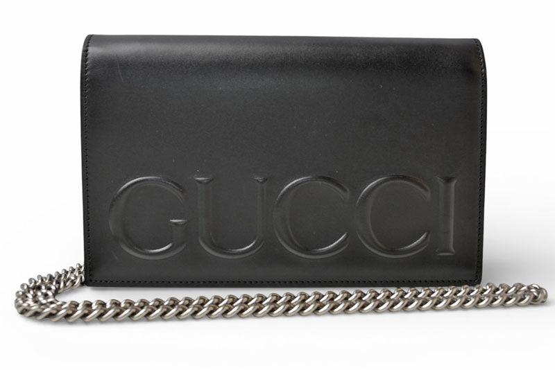 グッチ ショルダーバッグ/クラッチバッグ/チェーンウォレット 2way GUCCI エンボスロゴ/ブラック 421850【中古】
