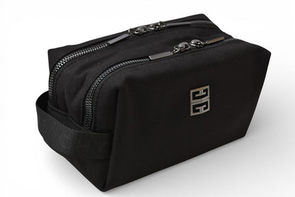 ジバンシー/ジバンシィ ポーチ/トラベルポーチ GIVENCHY 小物入れ ブラック メンズ/レディース【中古】