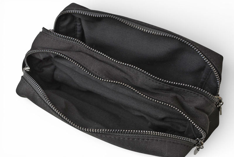 ジバンシー/ジバンシィ ポーチ/トラベルポーチ GIVENCHY 小物入れ ブラック メンズ/レディース【中古】