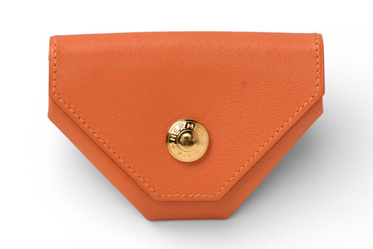 エルメス コインケース/小銭入れ HERMES ルヴァンキャトル レザー オレンジ系 □C刻印【中古】