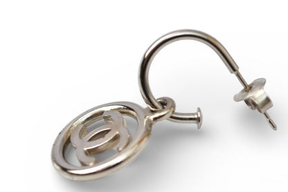 シャネル ピアス ヴィンテージ CHANEL アクセサリー CCマーク/ループ シルバー 98A A11269【中古】