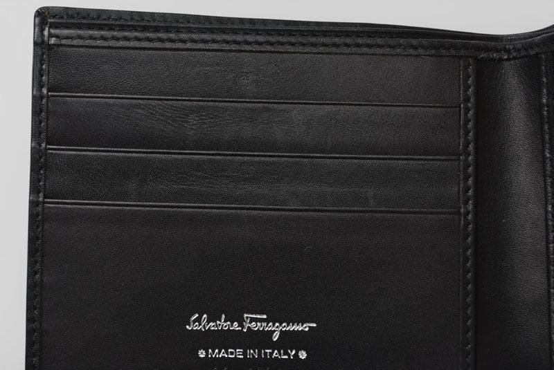 サルヴァトーレフェラガモ 財布/二つ折り メンズSalvatore Ferragamo 折財布/札入れ ブラック【中古】