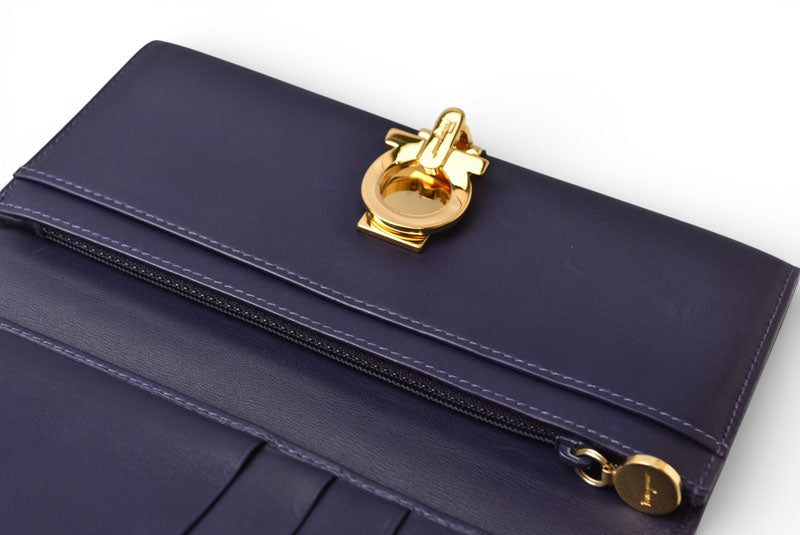 サルヴァトーレフェラガモ 財布 Salvatore Ferragamo 長財布 ガンチーニ/ロイヤルブルー【中古】