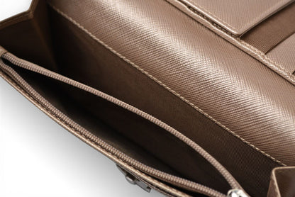 サルヴァトーレフェラガモ 財布 Salvatore Ferragamo 長財布 ガンチーニ/メタリックベージュ【中古】