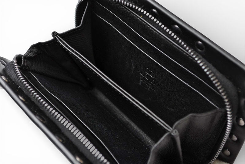 ヴァレンティノ 財布 VALENTINO 折財布 バレンチノ ロックスタッズ ブラック メンズ/レディース【中古】