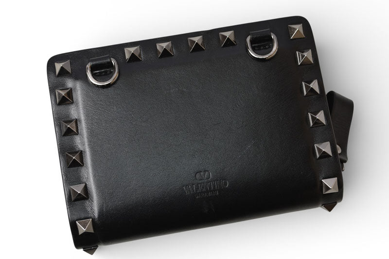 ヴァレンティノ 財布 VALENTINO 折財布 バレンチノ ロックスタッズ ブラック メンズ/レディース【中古】