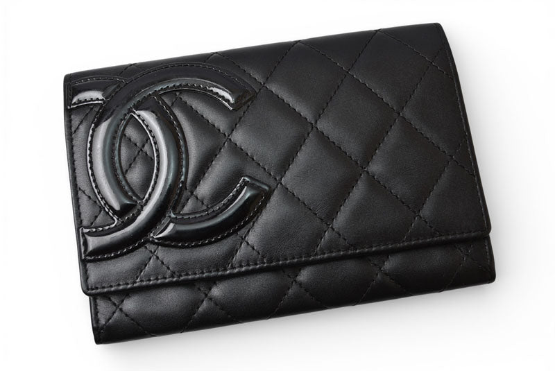 シャネル 財布/二つ折 CHANEL 折財布 カンボン A26722 ブラック/ブラック【中古】