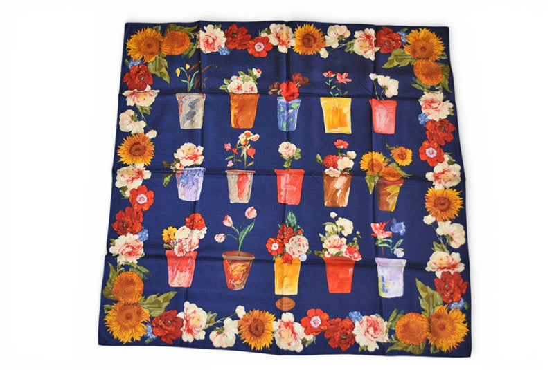 グッチ スカーフ GUCCI ヴィンテージ 大判スカーフ フワラーモチーフ ネイビーマルチ【中古】