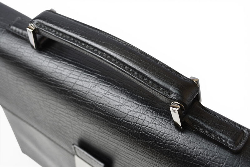 グッチ 美品 ビジネスバッグ/書類カバン A4 GUCCI レザー ブラック 34044.212792【中古】