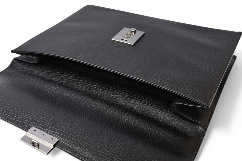 グッチ 美品 ビジネスバッグ/書類カバン A4 GUCCI レザー ブラック 34044.212792【中古】