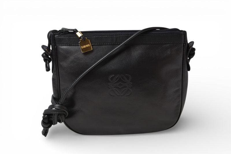 ロエベ ショルダーバッグ ヴィンテージ LOEWE アナグラム バッグ レザーブラック【中古】