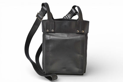 グッチ ショルダーバッグ ヴィンテージ GUCCI バッグ/肩掛け/クロスボディ レザー ブラック 106300 【中古】