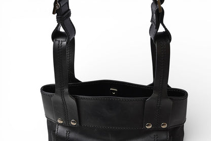 グッチ ショルダーバッグ ヴィンテージ GUCCI バッグ/肩掛け/クロスボディ レザー ブラック 106300 【中古】