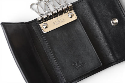 グッチ キーケース/キーホルダー GUCCI 6連 マイクログッチシマ 150402 BMJ1N 1000 ユニセックス ブラック【中古】