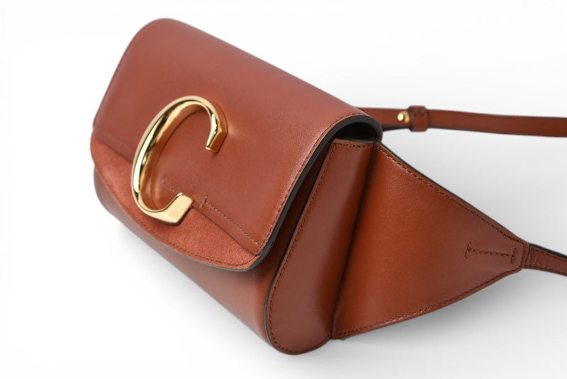 クロエ ボディバッグ/ウエストバッグ Chloe C ブラウン レザー ショルダーバッグ【中古】