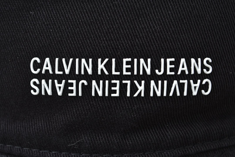 カルバンクライン Calvin Klein Jeans ハット/帽子 リバーシブル バケットハット ブラック/ホワイト 59cm【中古】