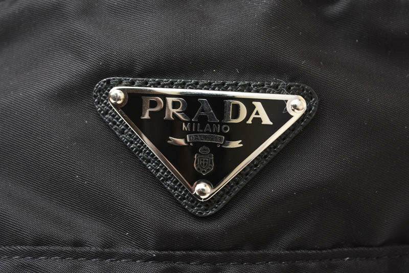 プラダ 帽子/ ベレー帽 PRADA Re-Nylon/リナイロン トライアングルロゴ ブラック【中古】