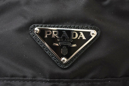 プラダ 帽子/ ベレー帽 PRADA Re-Nylon/リナイロン トライアングルロゴ ブラック【中古】