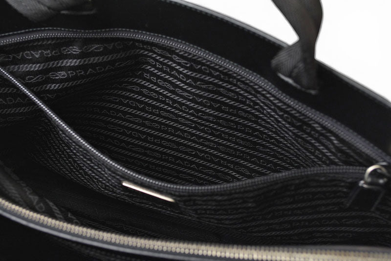 プラダ ハンドバッグ/ビジネスバッグ PRADA レザー A4対応 ブラック レディース/メンズ 【中古】